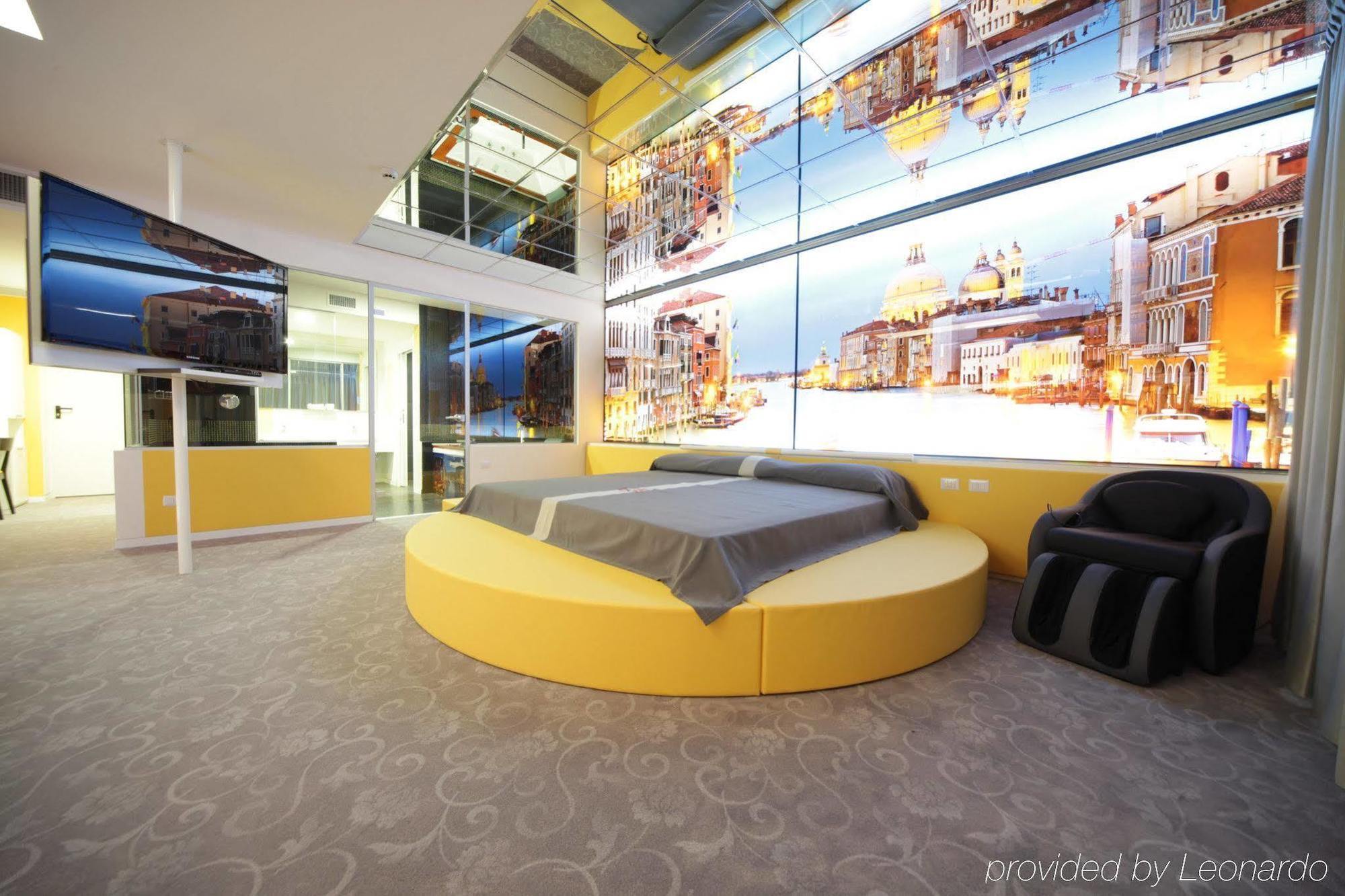 Motel Autosole Vip 카스텔누오보 스크리비아 외부 사진